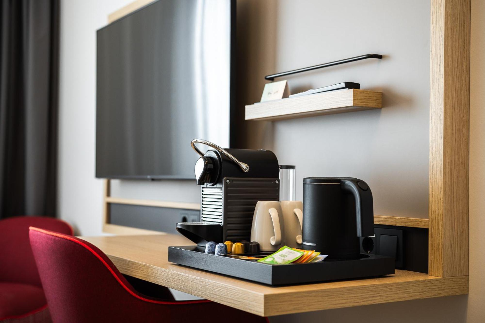 Intercityhotel Breda Eksteriør billede