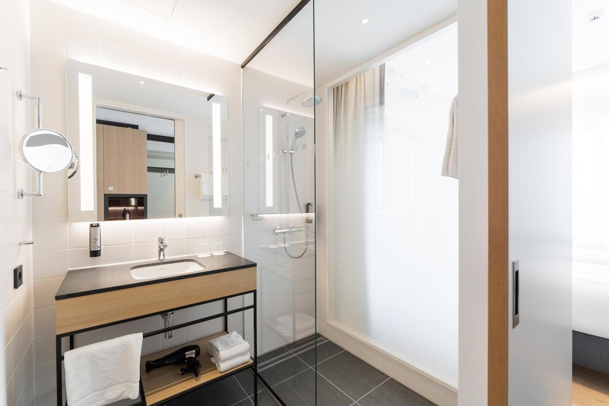 Intercityhotel Breda Eksteriør billede